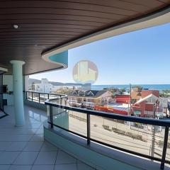 Apartamento com vista mar frente a avenida principal