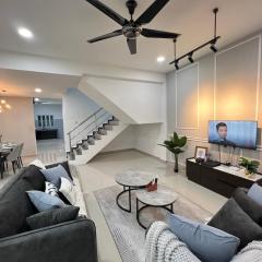 FunkyVila4 14PAX 4BR Near188Tower, ArtStreet, HTTA