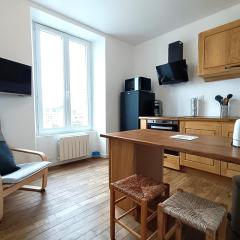Appartement au centre de TREBEURDEN et à 400m de la plage - Réf 662