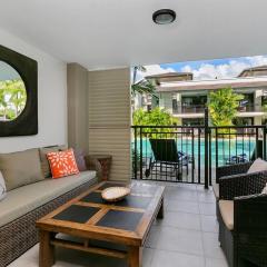 'Aqua Oasis' Swim-out Resort Sanctuary