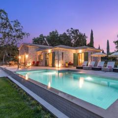 Exquisite Zakynthos Villa - 3 Bedrooms - Villa Lakudi - Private - Luxurious - Table Tennis