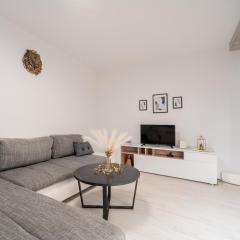 BarbyB Apartment - With free parking