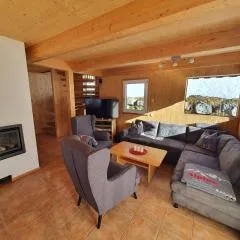 Chalet in Hohentauern near Ski Lift