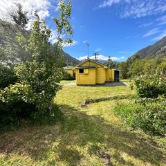 Rustic, Basic Cosy Alpine Hut, in the middle of the Mountains