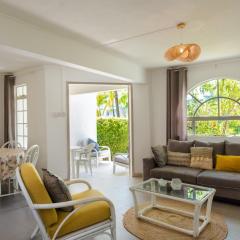 Cozy townhome near beach in heart of Grand Baie