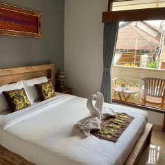 Yastra Yana Homestay