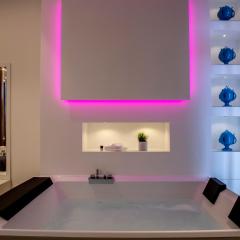 Alipa Suite with Jacuzzi