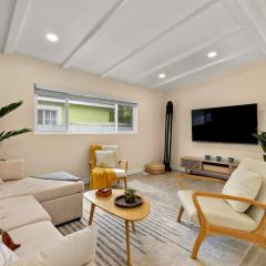 Charming Zen Venice Beach 3BR Home w/Patio & W/D