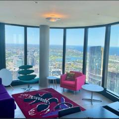 Sky High Luxury, Panoramic Views