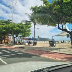 Luxo quadra mar Balneario