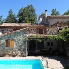 Le Vallon des Etoiles Nature et Piscine Privée