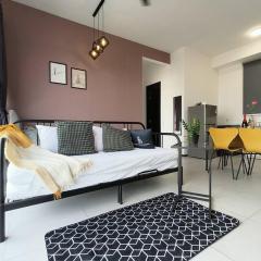 New Urban Suite Majestics 3BR Homestay at Georgetown BY URBAN STAYCATION HENG LOD
