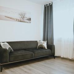 Balkon-Apartment in Krefeld: Komfort & Stil nahe Düsseldorf