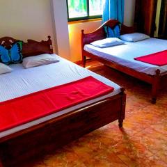 Geesh Residence : Rooms in Jaffna