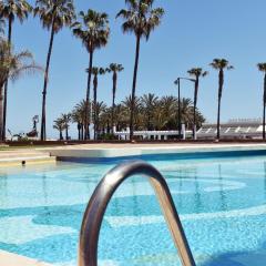 Luminoso apartamento de 3 dormitorios a pie de playa en Torremolinos