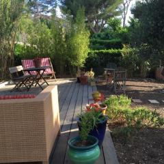 Spacious house with garden - near the beach