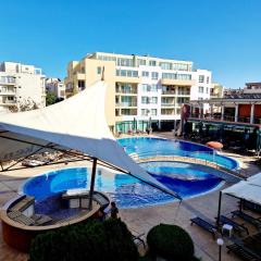 Pool View Apartment, Sunny Beach Resort