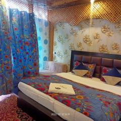 Hotel Kashmir Heaven
