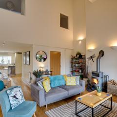 Eider Cottage Lakeside Escape with Spa Access