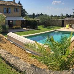 typical provencal bastide, built of local stones, in the luberon in cheval-blanc with secured pool and wifi -sleeps 6 people.