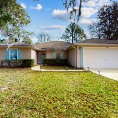 Sunny home with private heated pool, pool spa, fireplace, patio, grill, W/D, AC