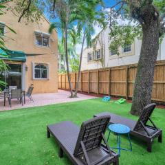 Center Grove - Lush & Spacious & New - 3 Bedrooms