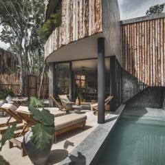 Jungle Luxury Villa /Pvt.Pool /100mbs/AC/Concierge