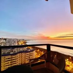 Aloha Playa Deluxe WiFi Swimming Pools & Parking