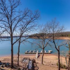 Lakefront Townhome with Dock 6 Mi to Blue Ridge!
