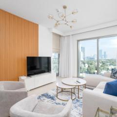 Nasma Luxury Stays - City View Luxury 2BR Apartment with Balcony