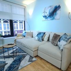 Impressive Apartment at Leeds City Centre