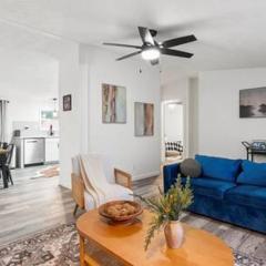 Starlight Horizon Cabin J - Pet-Friendly Texas Hill Country Cabin Near Canyon Lake - Pool, Stargazing & Group Getaways - Sleeps 8