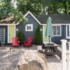 Cottage 1-2 - 2 Bedroom / 1 Bath End Unit