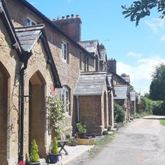 2 bed property in Ilminster Somerset 56523
