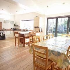 Spacious and bright 4 bed home in vibrant Chorlton