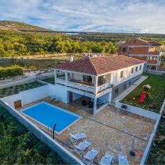 Holiday home in Jasenice 31210