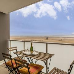 Appartement à Saint-Brevin-les-Pins avec Balcon et Parking - FR-1-306-1242