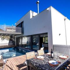 Catalunya Casas Modern Hilltop Haven with private pool 7km to beach