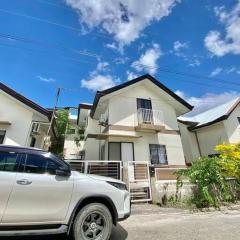 Private Home / 3BR & 2 Storey Near Airport