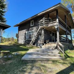 Holiday Home Metsäpirtti by Interhome