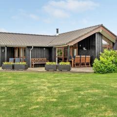 Holiday Home Juliana - 400m from the sea in SE Jutland by Interhome