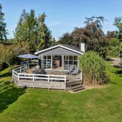Holiday Home Leandra - 600m from the sea in SE Jutland by Interhome