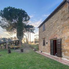 Lovely Apartment In Volterra With Wifi