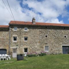 Gîte La Besseyre-Saint-Mary, 5 pièces, 10 personnes - FR-1-582-94