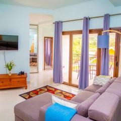 One bedroom appartement at Au Cap 100 m away from the beach with enclosed garden and wifi
