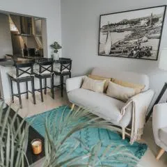 Pico Apartment's