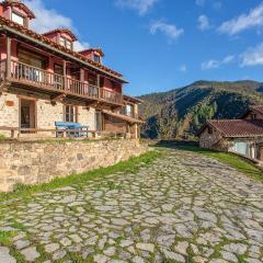 Gorgeous Home In Cabezón De Liebana