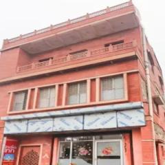 OYO Home Hotel India Inn Fatehabad Rd.