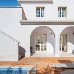 Luxury Villa Claretta near Porec for 8 people with sea view & pet friendly