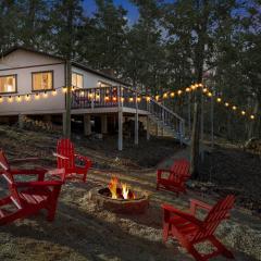 Secluded Cabin w Huge Deck Fire Pit Grill & WiFi